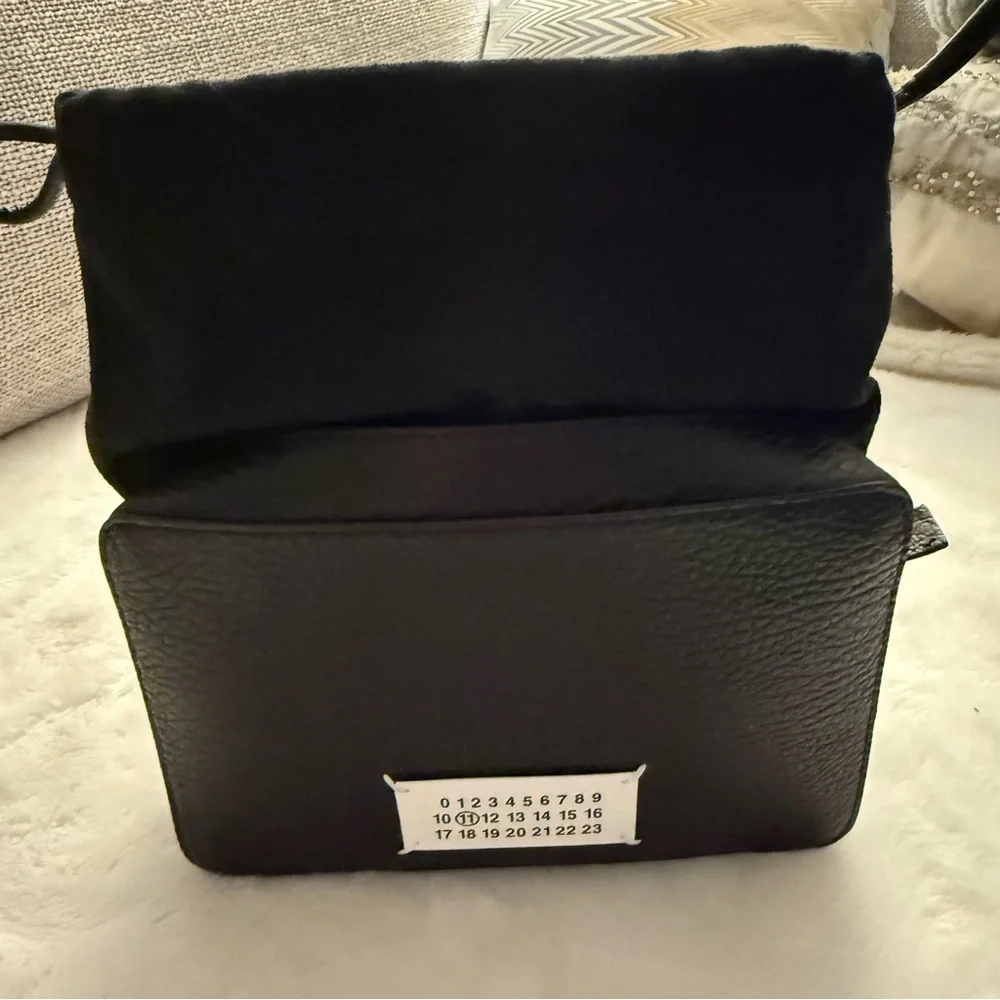 Maison Margelia 5AC Camera Bag Medium Black, Shoulder Bag, New With Tags - Picture 5 of 11
